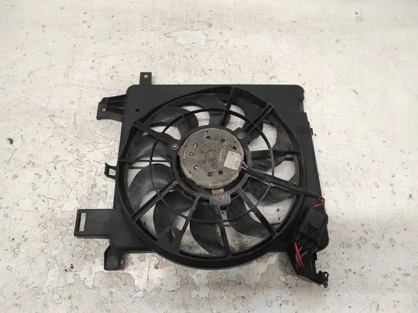 OPEL ZAFIRA B 1.9 CDTI Kylarrubrik image 2