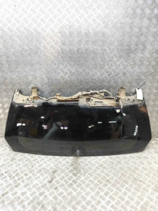 Luna trasera Toyota Land Cruiser OEM 6810560210 image 2