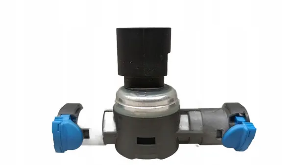 Capteur de pression de carburant Volvo XC60 II 32363465 image 1