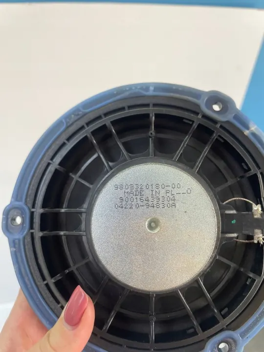 Altavoz puerta delantera OEM 90016439304 para Citroen C3 III image 4