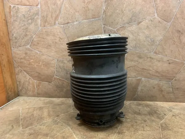 Mercedes W213 Molas Pneumáticas Traseiras Esquerda A2053200125 image 1