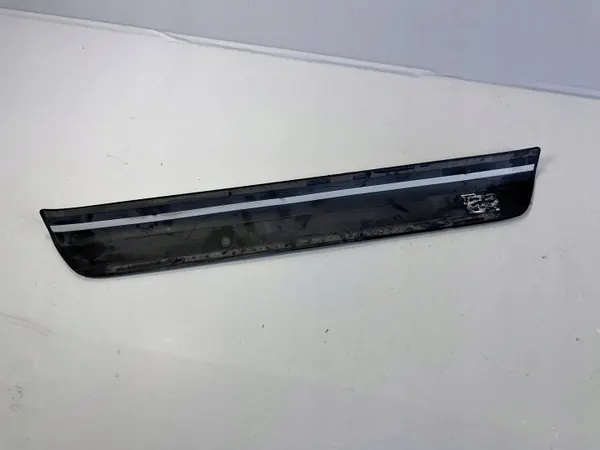 OEM 8U0853374B S-Line Seuil de Porte Droit Avant Audi Q3 image 4
