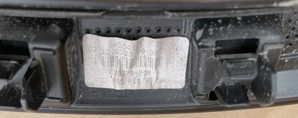 OEM 4M0853818H Pare-boue arrière droit Audi Q7 image 4
