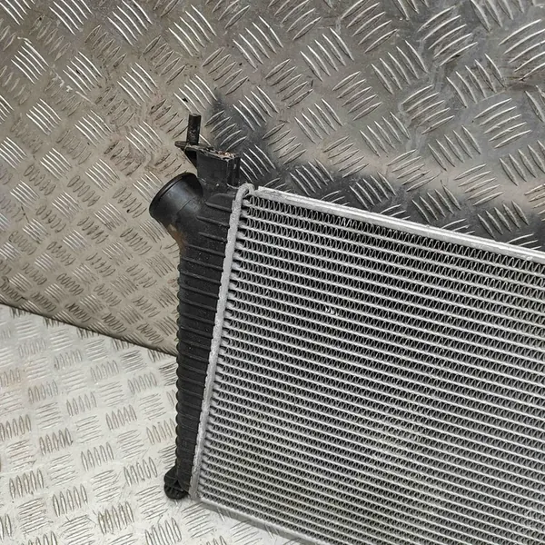 Radiador Saab 9-5 2008 image 5