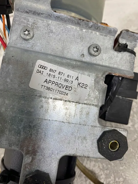 Brandstofpomp VDO 8E0919051A Volkswagen Passat B5 1.6B image 3