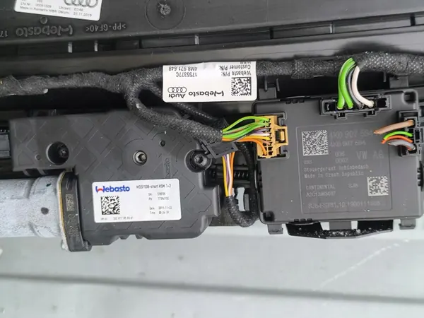 Teto Panorâmico Audi OE OEM 83A877041 para Q3 image 4