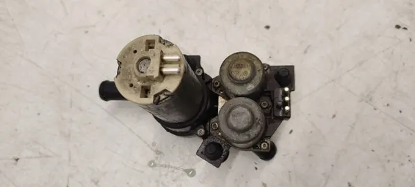 Válvula de aquecimento Mercedes W124 OEM 0018303784 image 5