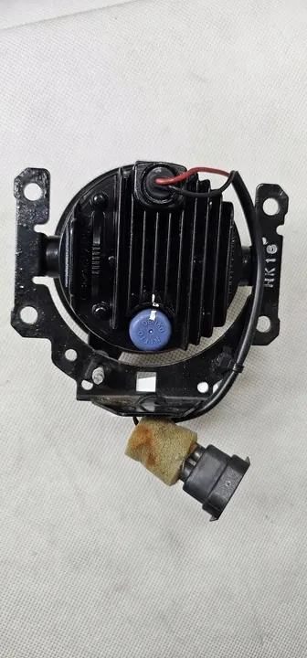 Farol de neblina Mitsubishi Outlander direito/esquerdo 10R-041526 image 3