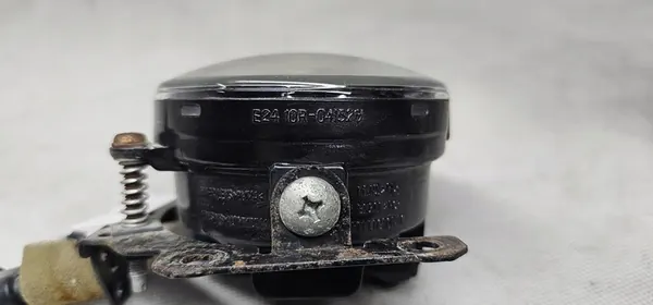 Farol de neblina Mitsubishi Outlander direito/esquerdo 10R-041526 image 4