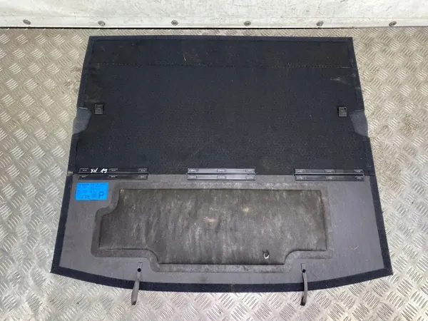 Subaru XV II Kofferraumteppich OEM FBZ18093 - Gebraucht image 3