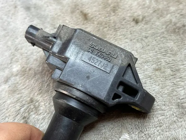 Bobina de encendido Subaru Forester SJ 2013 FK0453 image 2