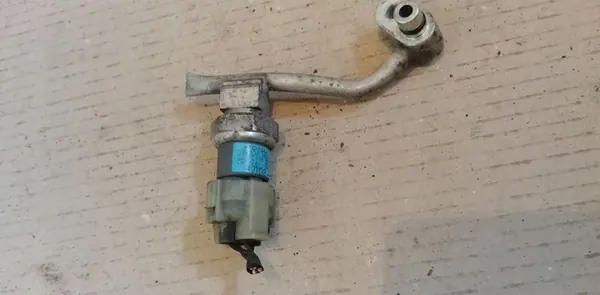 Capteur pression climatisation Subaru Forester SG OEM 582532-2600 image 2