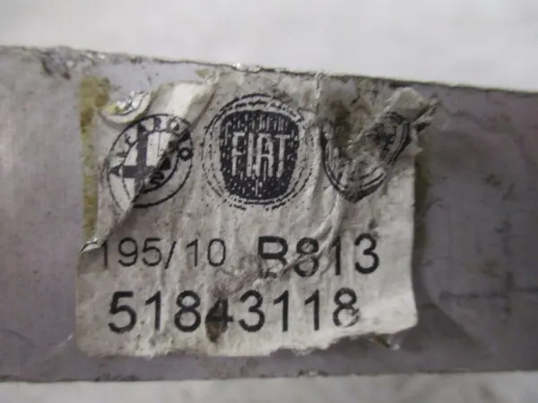 Soporte de motor OEM 51843118 para Fiat 500 image 4