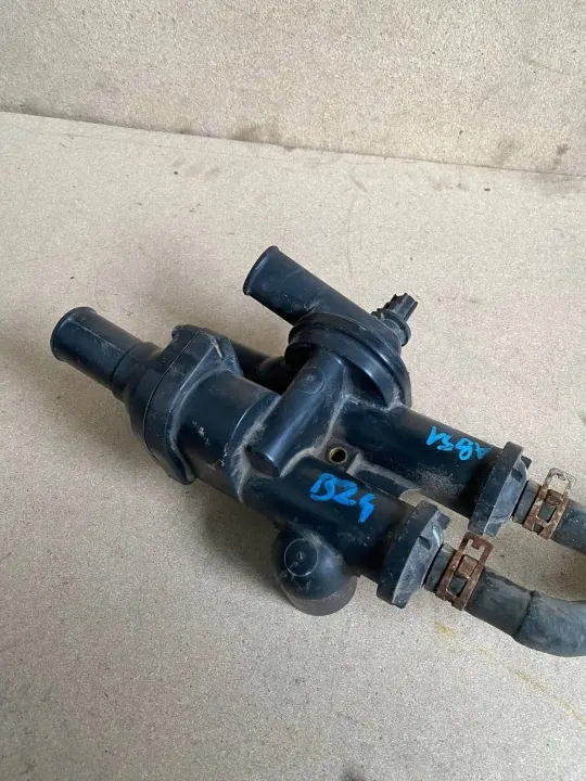 Thermostatgehäuse Chrysler OEM 04884568AC image 3