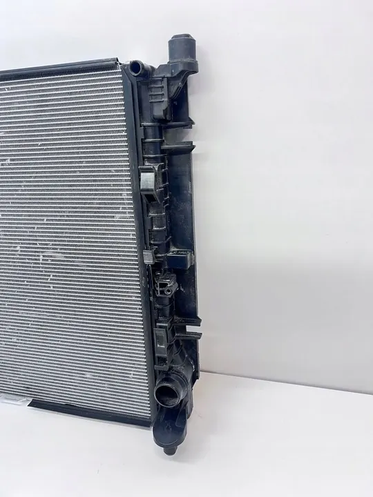 MERCEDES E-KLASA W213 63 AMG VATTENKYLARE A0995005303 image 3