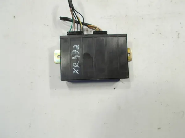 Katon moduulin ohjain OEM P0013252142 Renaultille image 2