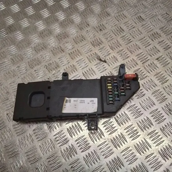 Comfortmodule OEM 13181983 voor Opel Vectra C Estate image 2