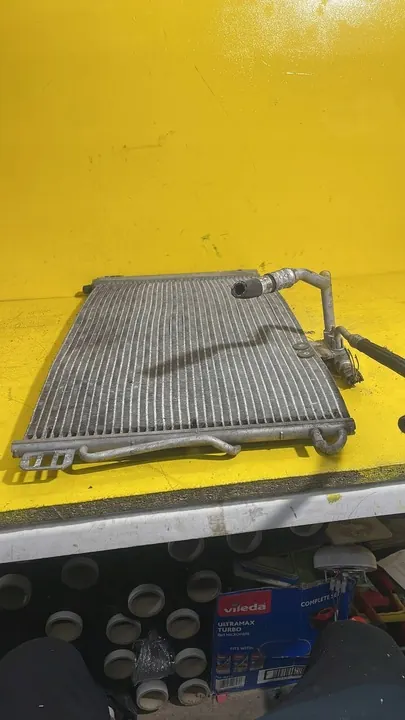 Mercedes-Benz SLK R171 2004 A/C Kondenseri A2035001754 image 6