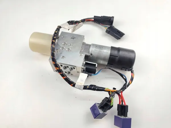 Pompe de toit pliant Peugeot 207 CC image 4