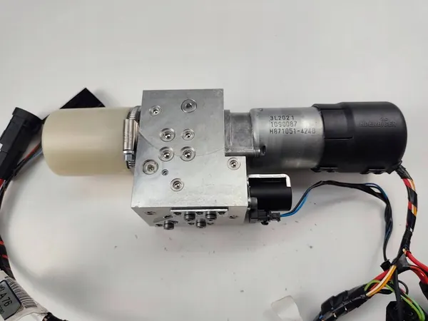 Pompe de toit pliant Peugeot 207 CC image 8