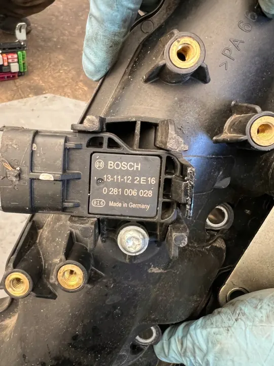 Colector de admisión OEM 55259081 para Fiat Jeep image 5