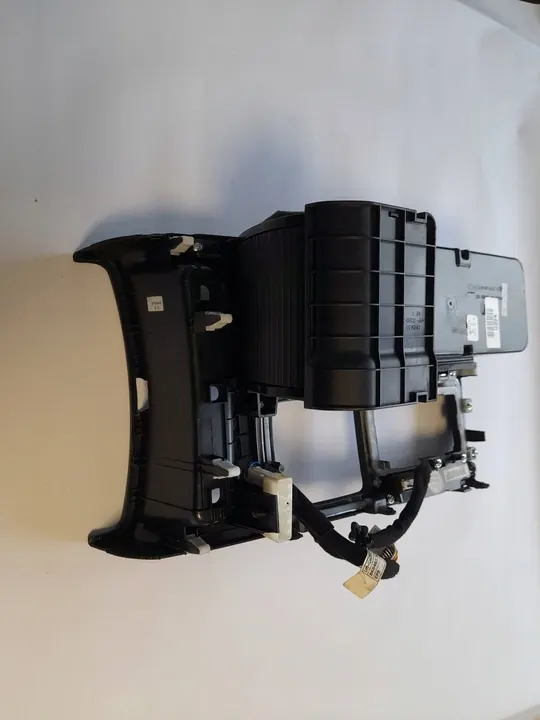 KIA Sorento Gear Shift Frame 84651C5000 image 2