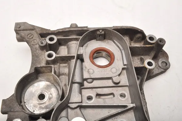 Opel OE 55565003 Oliepomp - Gebruikt image 4