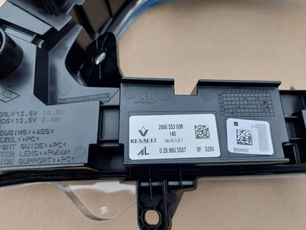 Phare LED DRL Gauche OEM 266055303R Renault Captur image 7