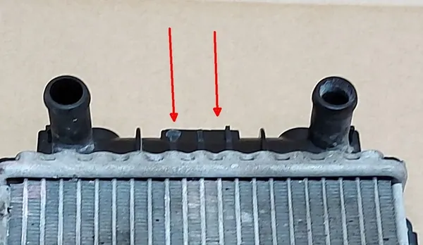 Radiador de agua VW Golf VII image 4