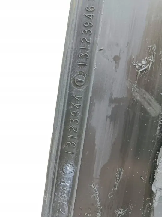 OEM 13123944 Taka-oikea ikkuna Opel Zafira B:lle image 6