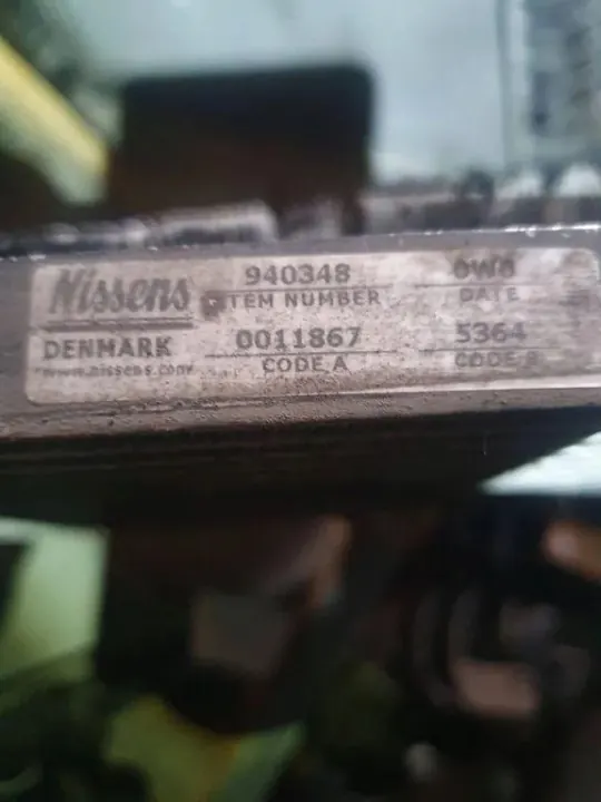 OEM 9403481 AC Kondensor för Chrysler 300C 3.0L Diesel image 3