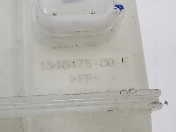 Tesla lämpöpumppu OEM 1648071-00-A Käytetty image 10