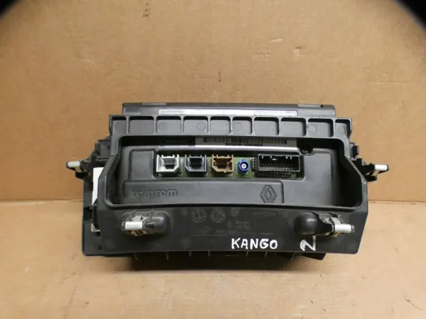Écran Navigation Renault Captur OEM 259156379R image 3