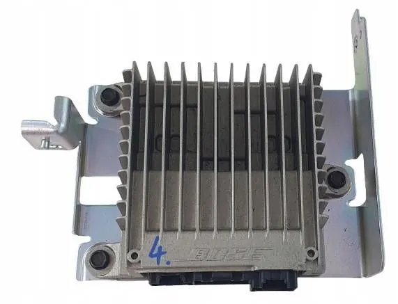 Renault Megane III BOSE-versterker OEM 280630547r image 2