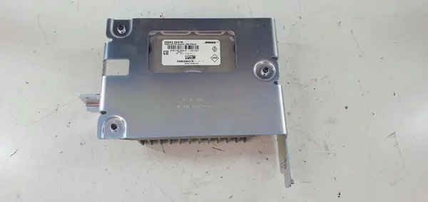 Renault Megane III BOSE-versterker OEM 280630547r image 4