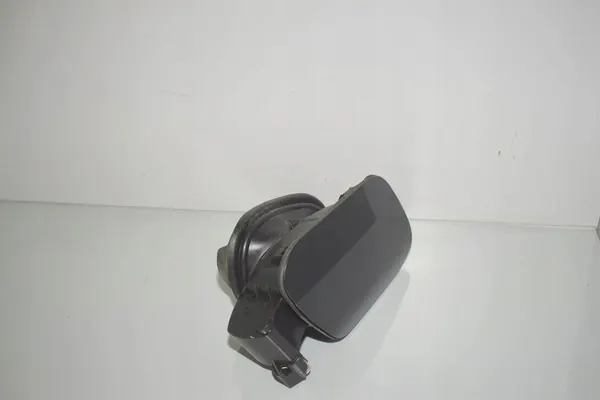 Capuchon de réservoir BMW F40 7454410 2.0L diesel 110kW 2022 image 2