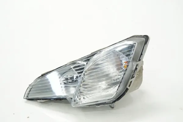 Para-choques dianteiro esquerdo Ford OE GN15-13B221-BD usado image 2