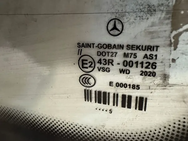 OEM 2306700101 etutuuletin Mercedes R230 SL:lle image 7