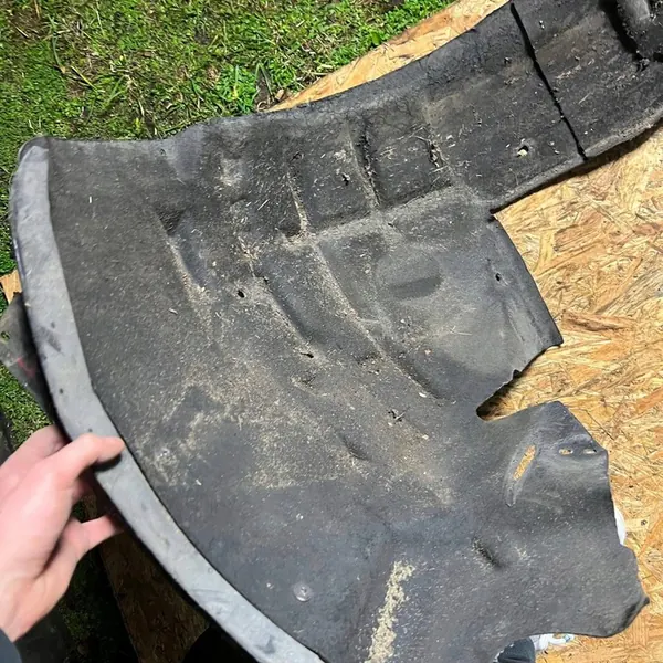 AUDI A5 8T Front Left Wheel Arch OE 8T0853887F image 10