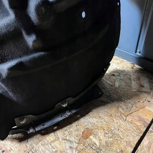 AUDI A5 8T Front Left Wheel Arch OE 8T0853887F image 3