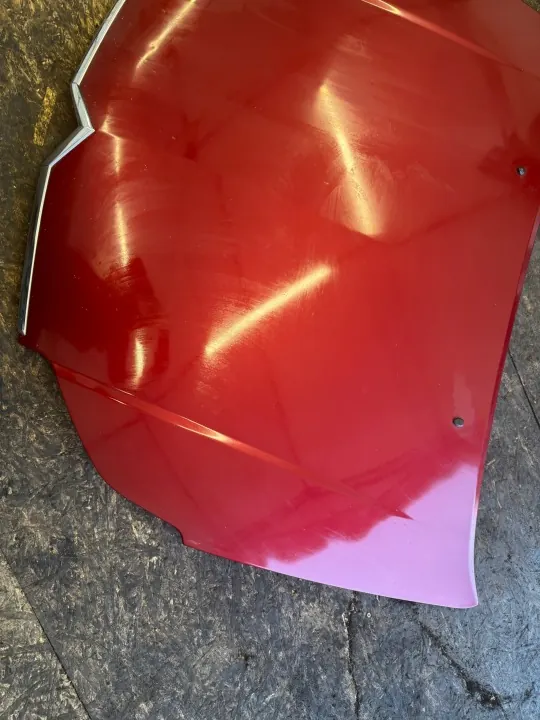 Punainen moottorikansi OEM mefjuu Citroen C5 II:lle image 4