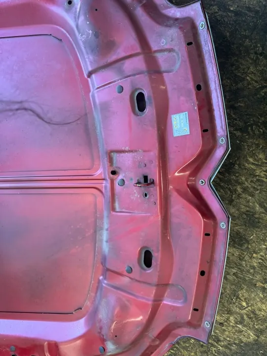 Punainen moottorikansi OEM mefjuu Citroen C5 II:lle image 6