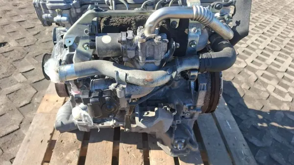 Moteur Diesel 2AD-FTV Toyota Lexus - Reconditionné image 3