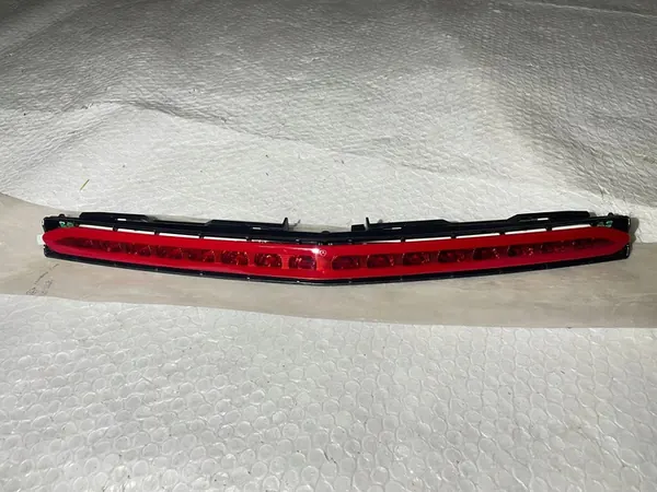 Mercedes-Benz E C207 W207 Luz de Freio Traseira image 1