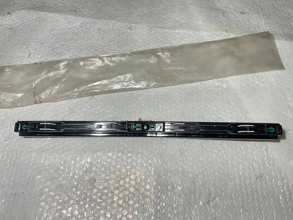 Mercedes-Benz E C207 W207 Luz de Freio Traseira image 9