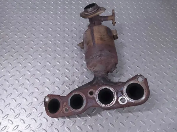 Gebrauchter Suzuki Swift III DPF/Kat OEM 1411052R00H02 image 3