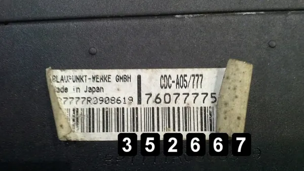 BMW CD-vaihtaja OEM AM-352667 5-sarja 2001 image 4