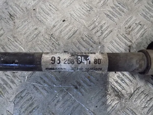 Eixo de transmissão esquerdo Peugeot 2008 II 1.2THP 9825384180 image 2