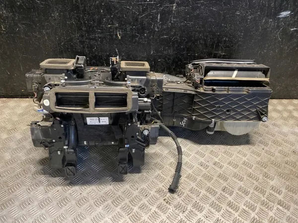 Mercedes Bläshus OEM A2228303501 Begagnad image 2