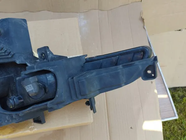 Farol halógeno direito Kia Sportage III original image 6